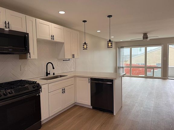 4th image of 4959 Jumano Ave