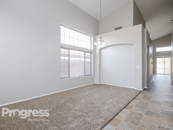 5th image of 11372 W Chase Dr