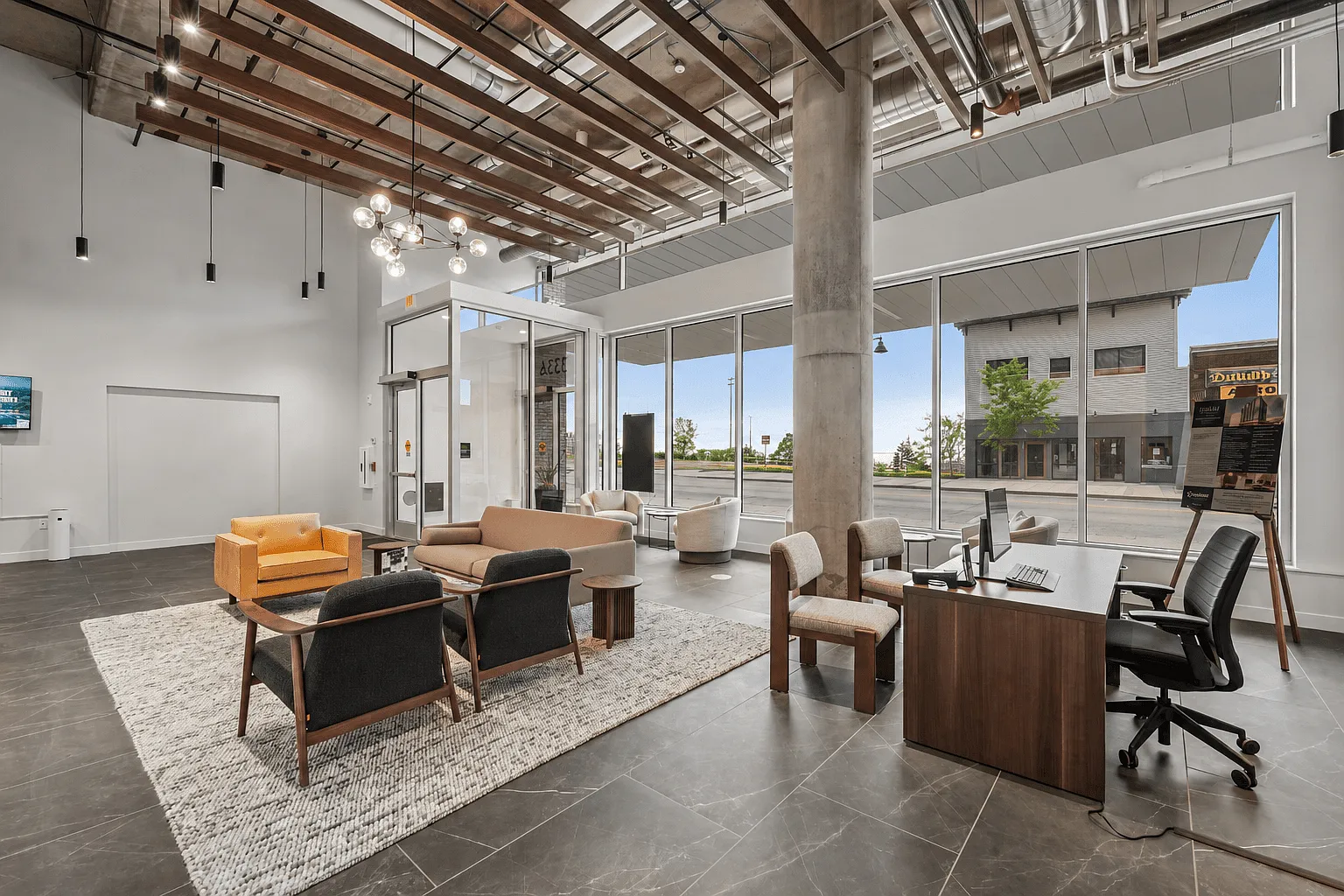 The Lakeview Residences at 333 — Photo 2
