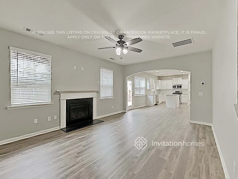 73 Windsor Way — Photo 5