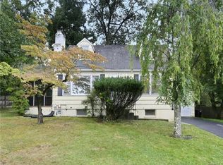 2 Francis Pl, Nyack, NY 10960