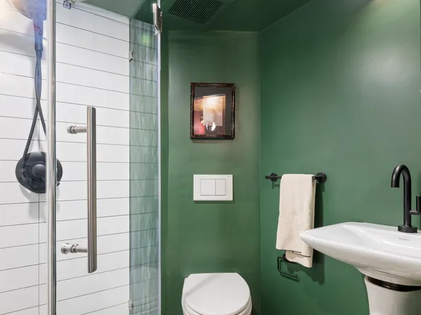 49 King Street image 7 of 12