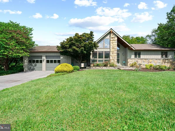 1105 Shaffersville Rd, Mount Airy, MD 21771