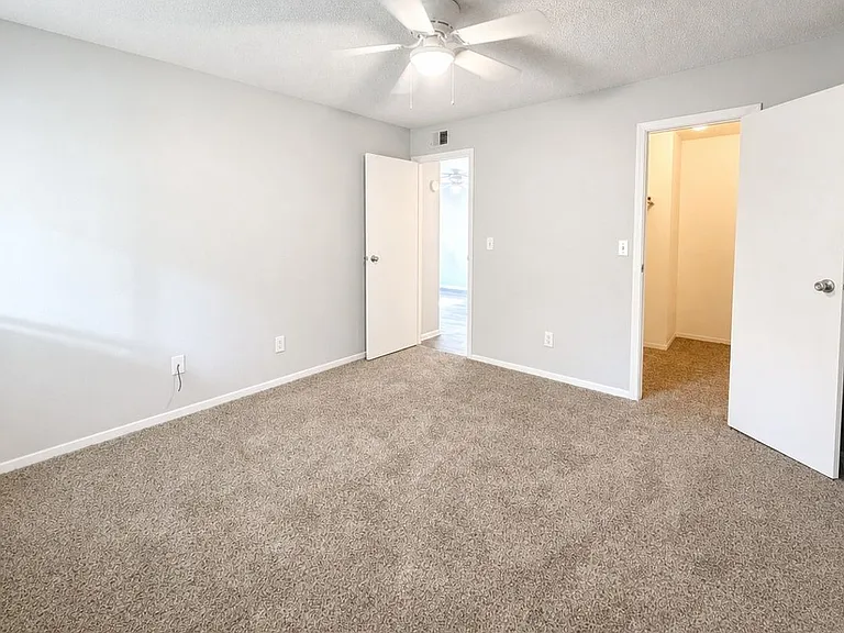 908 S Walden Way #203 — Photo 11