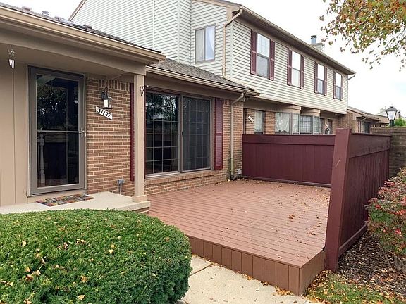 3rd image of 31128 Country Way #1
