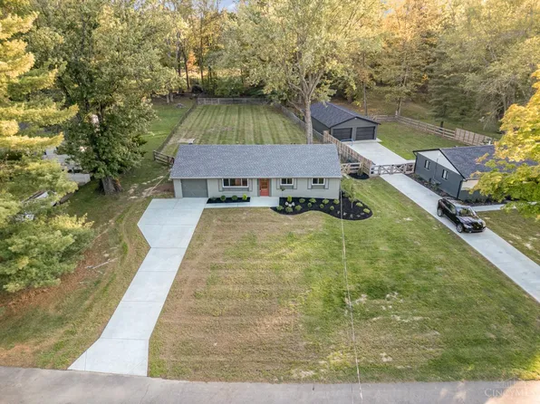 9375 Greenhedge Ln, Loveland, OH 45140