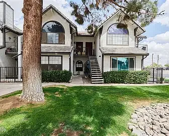 20 S Buena Vista Ave #204