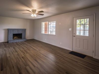 1945 Beverly Ave, Olivehurst, CA, 95961