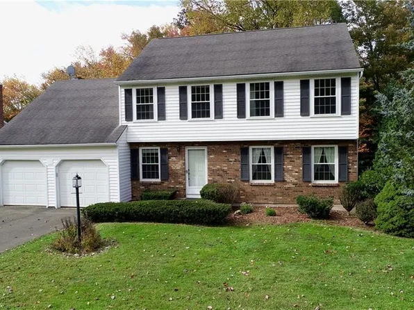 55 Buttonwood Circle, Cheshire, CT 06410