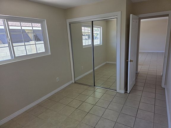 5th image of 1545 Plaza Del Amo #D