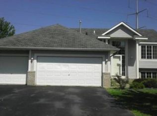 3903 Globeflower Cir N, Brooklyn Park, MN 55443