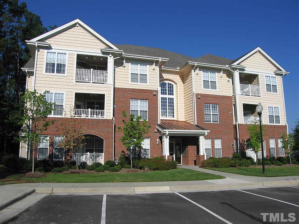 1st image of 511 Ives Ct #511