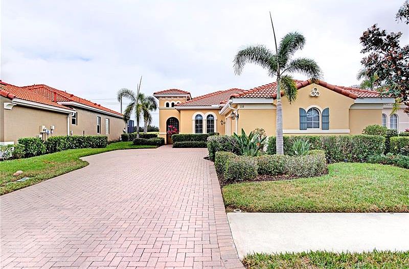 1st image of 118 Savona Way