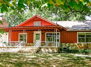 6390 Highway 71 S, Cove, AR 71937
