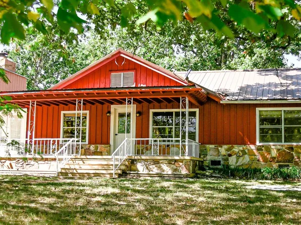 6390 Highway 71 S, Cove, AR 71937