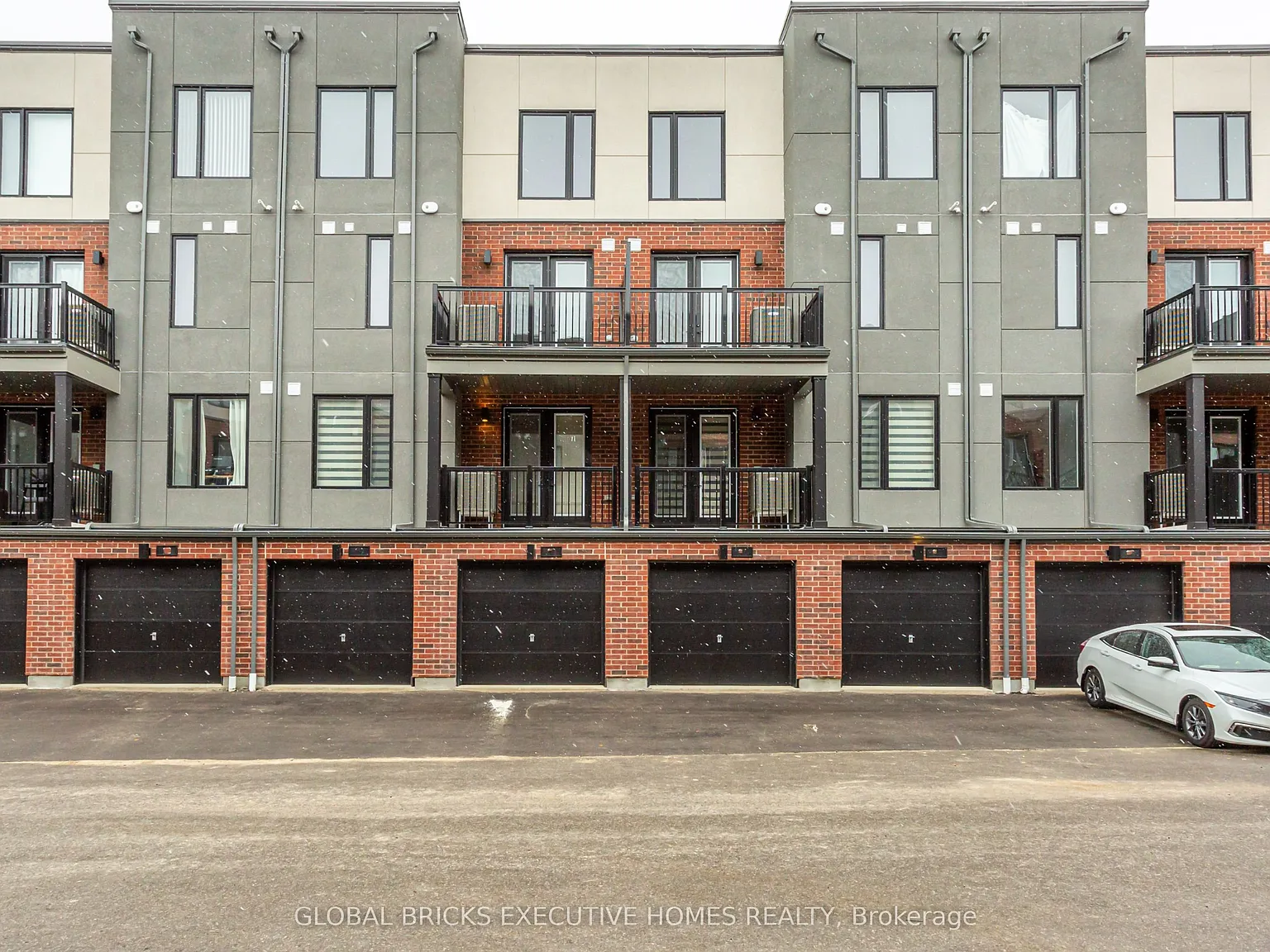 2 bed, $2,500 — Photo 2