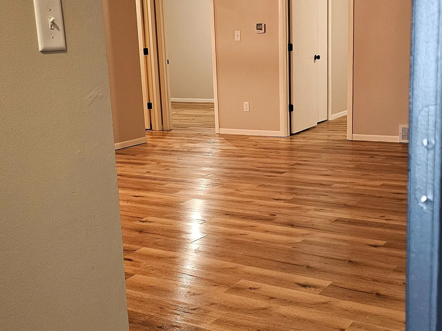 2 bed, 1040 sqft, $1,400 — Photo 1