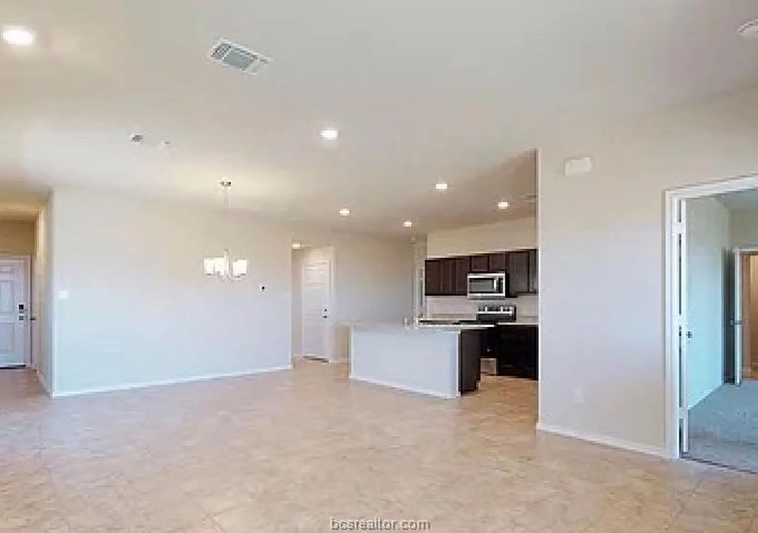 8016 Front Nine Lane — Photo 2