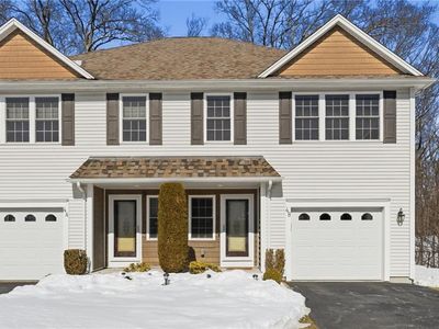 1027 Providence St Unit 4B, West Warwick, RI, 02893