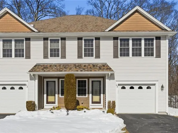 1027 Providence St Unit 4B, West Warwick, RI 02893