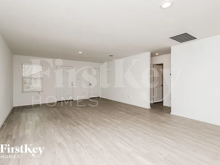 5335 Devils Rdg — Photo 4