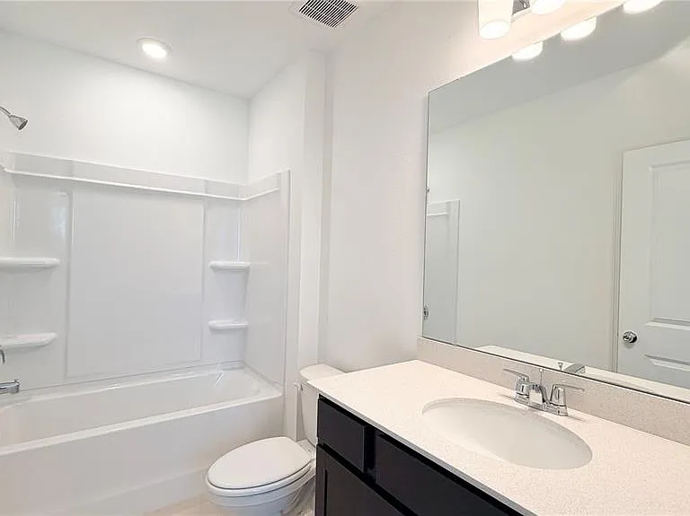 5694 Enchanted Meadow Aly #A — Photo 7