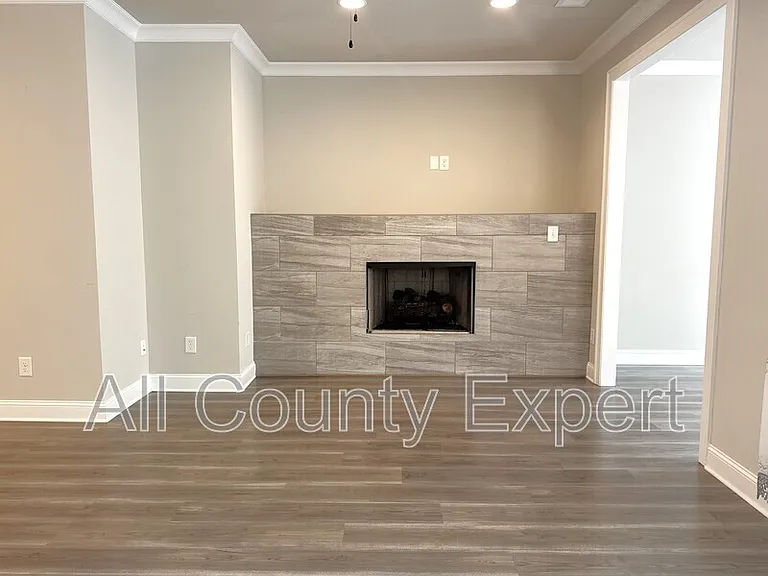 1529 Huntwood Ct — Photo 15