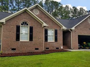 108 Little Rock Dr, Raeford, NC 28376