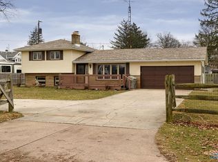 29266 Cramer St, Millbury, OH 43447
