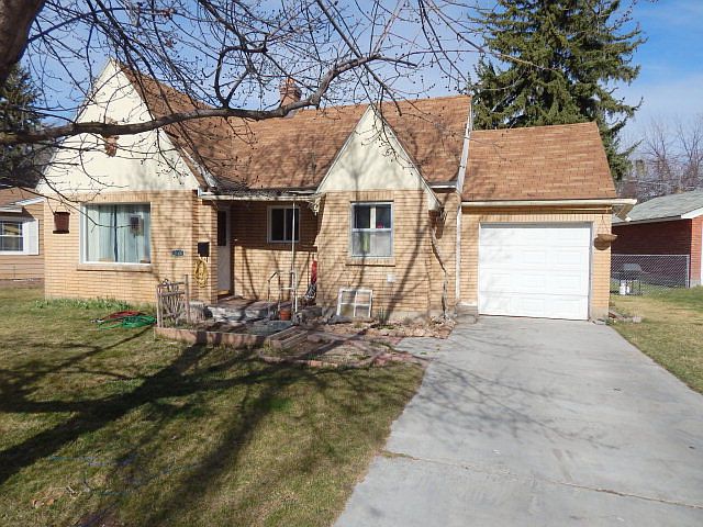1st image of 2060 Bremer Dr
