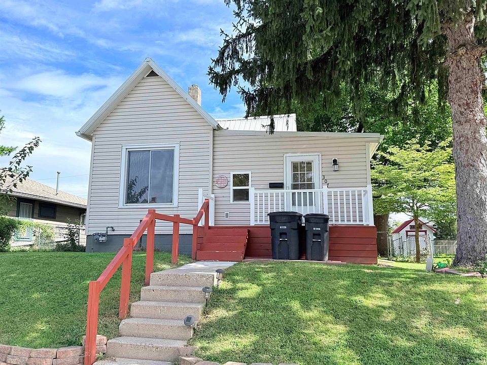 1st image of 307 S 29th St