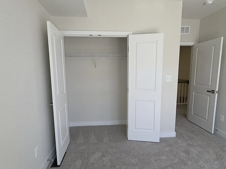 7966 Williamson Blvd — Photo 14