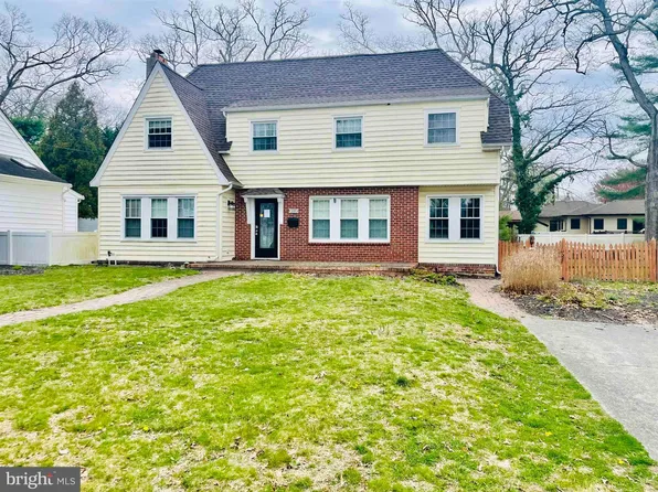 300 W Monroe Ave, Linwood, NJ 08221