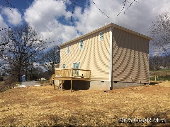 2nd image of 978 Buttermilk Spring Rd