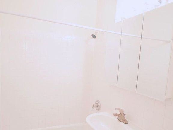 5th image of 270 W 25th St APT 4B