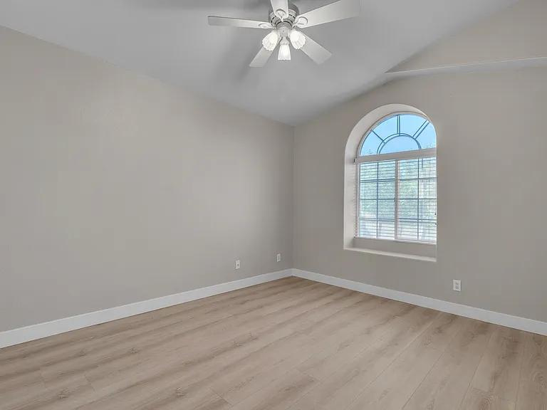 1568 Lamplight Village Ln — Photo 28
