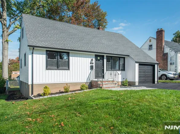167 Pleasant Avenue, Bergenfield, NJ 07621