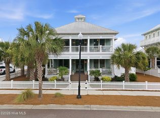 1234 Croaker Ln, Carolina Beach, NC 28428