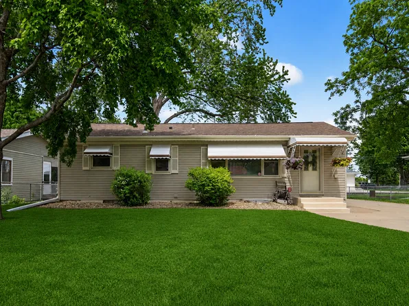 6206 47th Ave N, Crystal, MN 55422