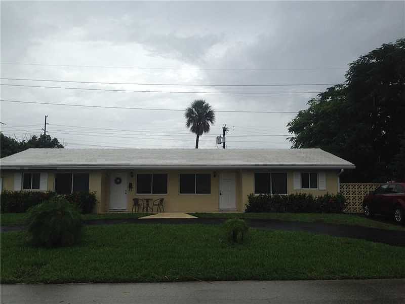1st image of 2021 NE 68th St #East