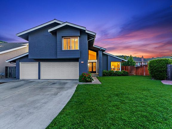 2nd image of 553 Elder Ct