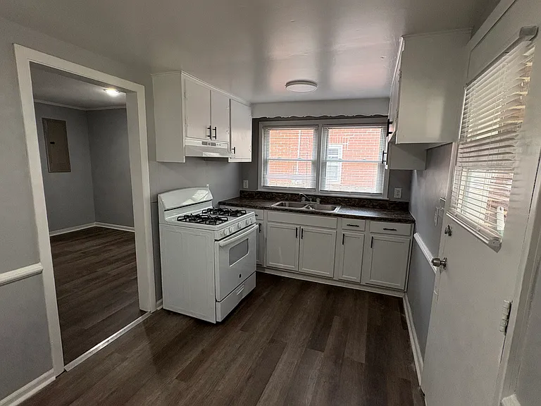 723 South Ave — Photo 7