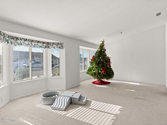 3rd image of 781 E Koval Ln