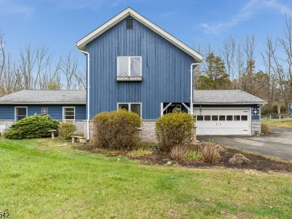 39 Edge Hill Rd, Blairstown Twp., NJ 07825