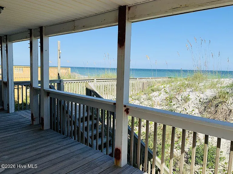 1115 Ocean Blvd — Photo 2