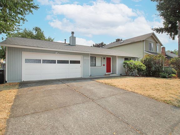 2nd image of 6636 SE Reedway St