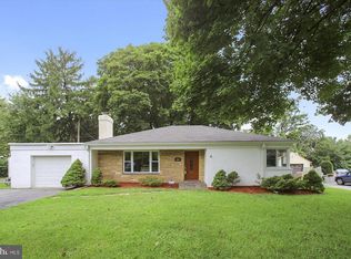 25920 Woodfield Rd, Damascus, MD 20872