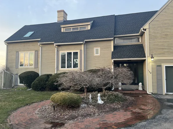 174 Warren Ave, Plymouth, MA 02360