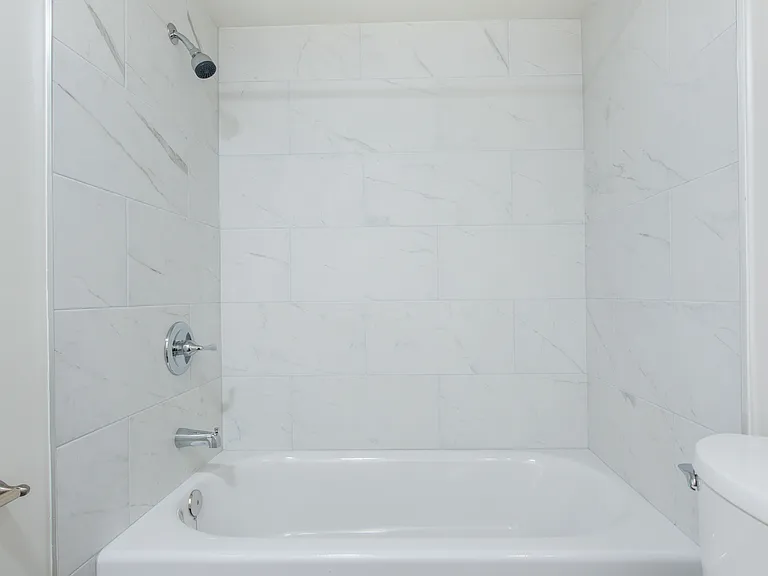 6 Gainsborough Ave — Photo 18