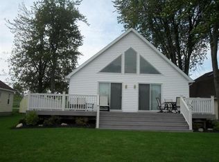620 Valentine Ln, Hudson, MI 49247